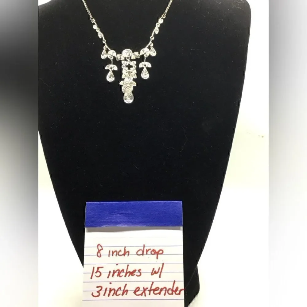Statement Necklace Silver toned and clear stone (glass?)